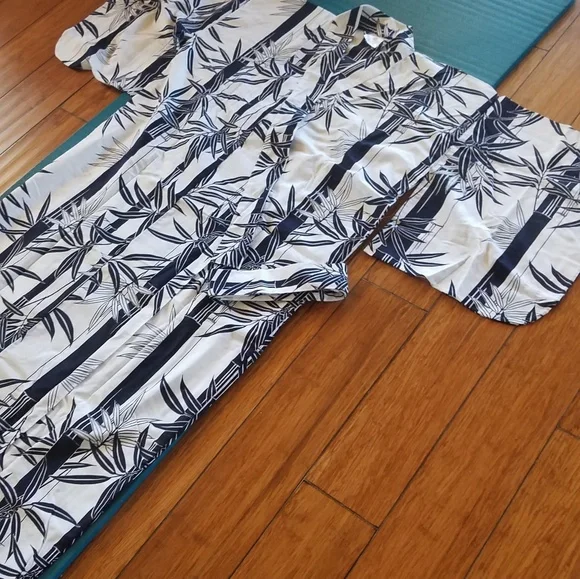 Men's Japanese Yukata Robe - Picture 5 of 8